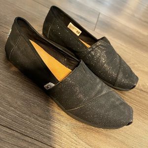 TOMS sparkly shoes. Size 7.5